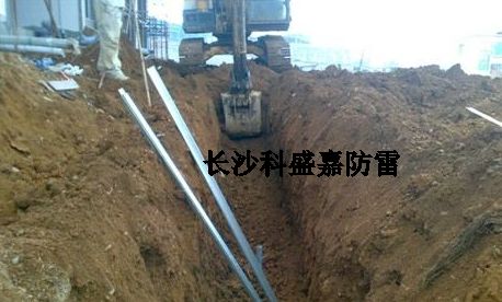 你知道為什么做防雷地網(wǎng)時，挖溝要0.5米寬，1米深