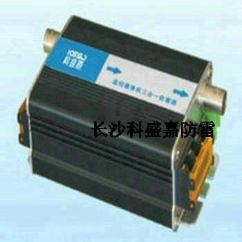 看看你與雷電緣分為幾何，網(wǎng)友：差點(diǎn)被雷劈死算有緣么？